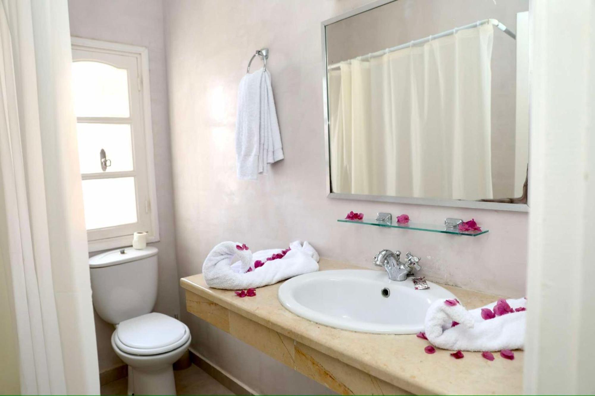 Appart Hotel Rodes メズライア エクステリア 写真