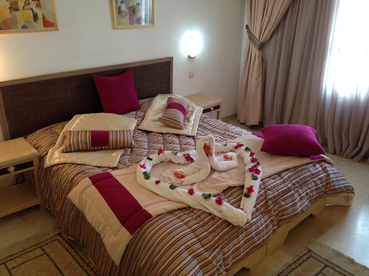 Appart Hotel Rodes メズライア エクステリア 写真